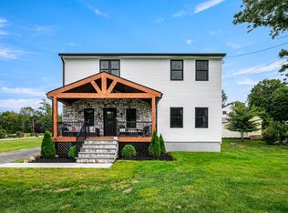 68 Beaver Valley Rd, Chadds Ford, PA 19317