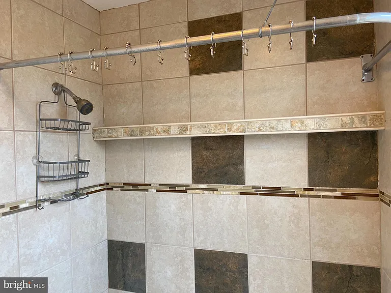 3711 Lancaster Ave #3 — Photo 16