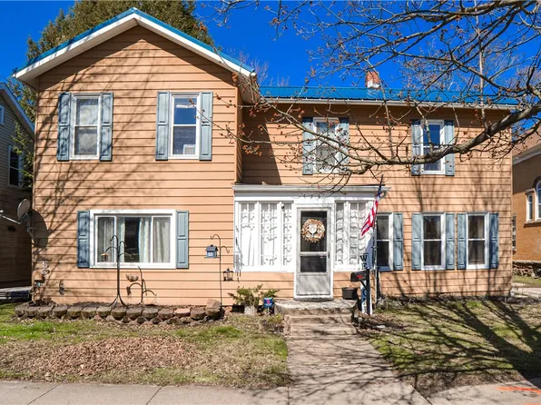 424 S Main St, Cambridge Springs, PA 16403