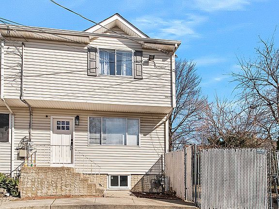 5th image of 31 Cecil Ct