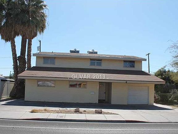 3rd image of 1304 E Oakey Blvd