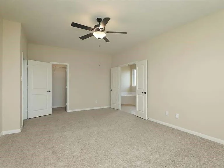 21202 Sunshine Meadow Dr — Photo 9