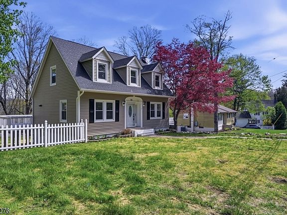 2nd image of 53 Brooklyn Rd