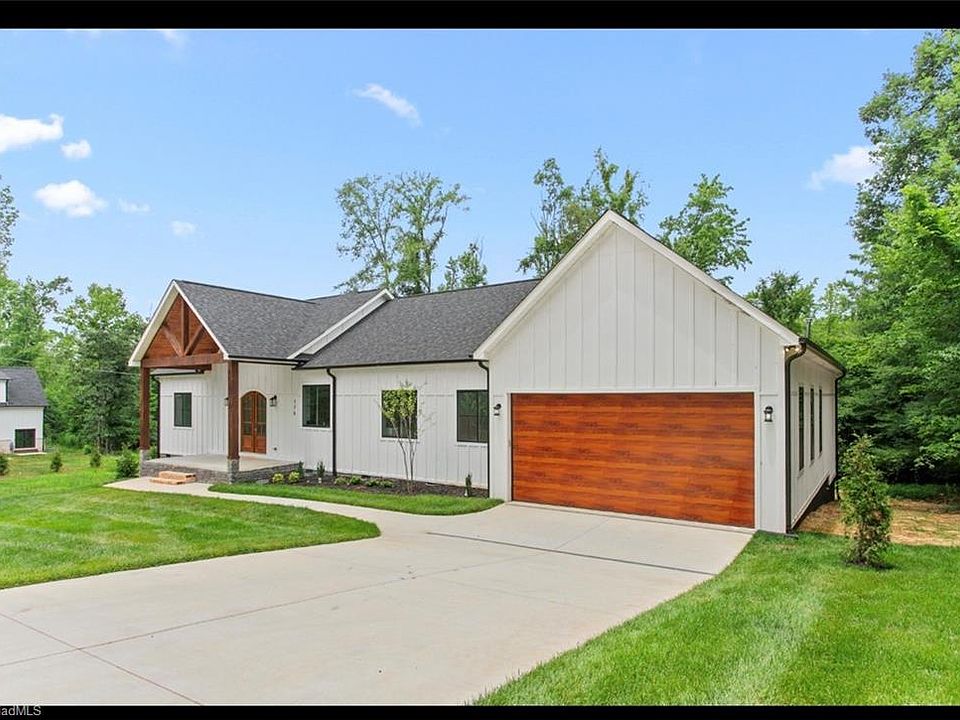 1st image of 176 Ivory Ln