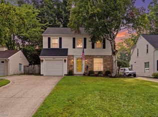 371 Kenilworth Dr, Akron, OH 44313