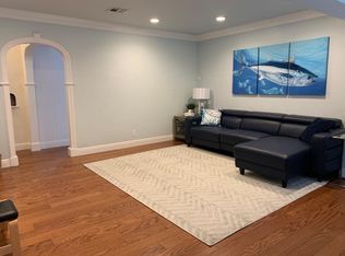 809 N Victoria Park Rd, Fort Lauderdale, FL 33304