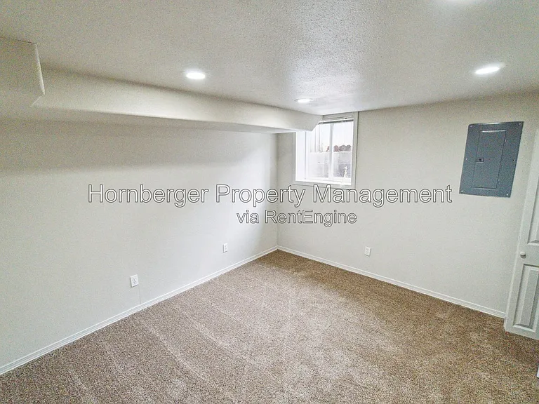 11 E Rich Ave #1 — Photo 2