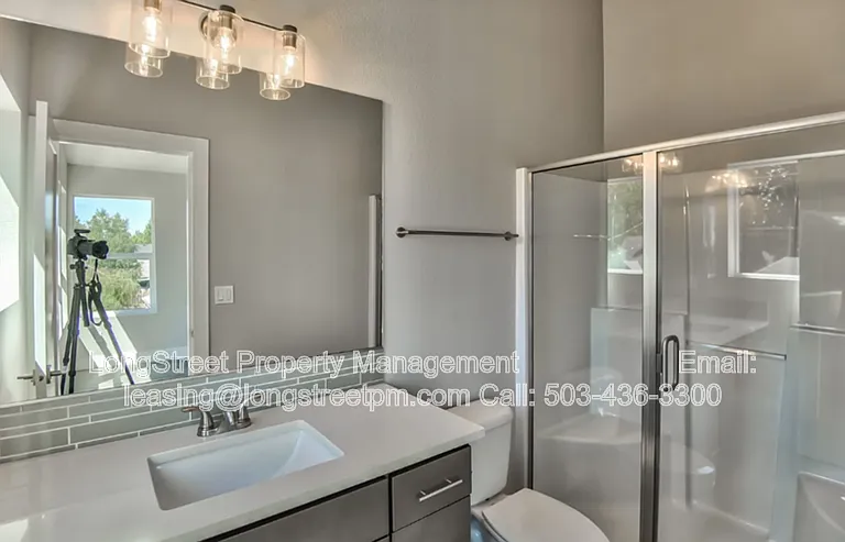 3617 NE Webster St #A — Photo 24