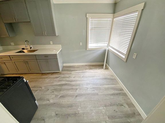 2nd image of 275 S Mollison Ave #275