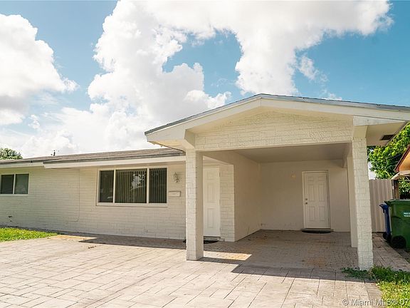 5th image of 8761 NW 13th St