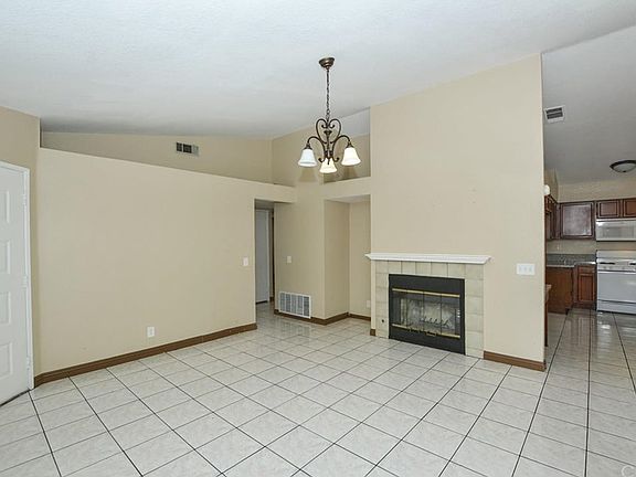 5th image of 11347 Winery Dr