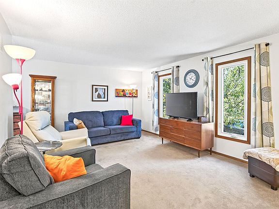4th image of 3833 40th Ave S