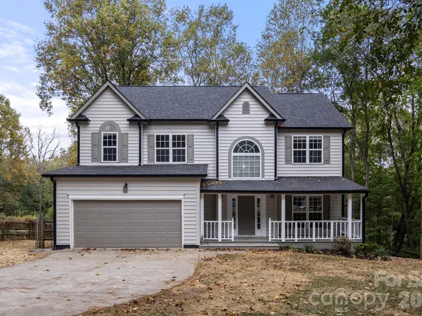 139 Scarlet Tanager Rd, Troutman, NC 28166