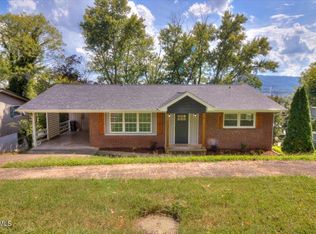 545 Bays View Rd, Kingsport, TN 37660