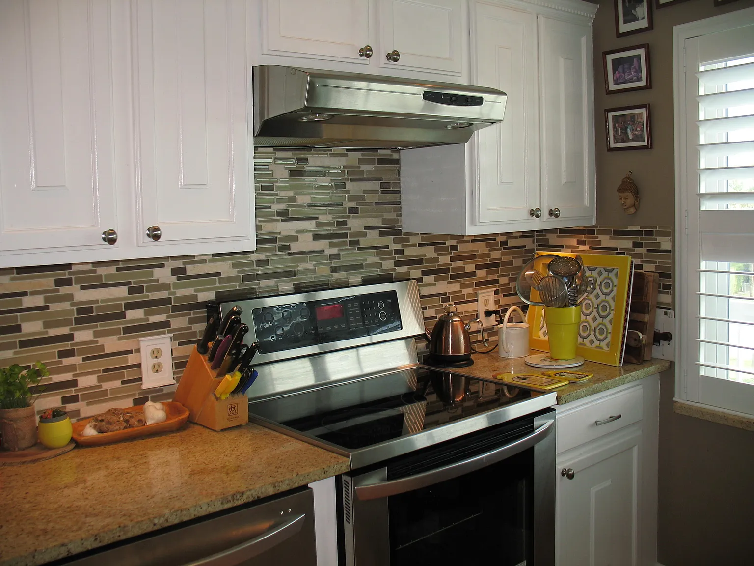 The Shutters — Photo 4
