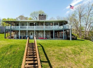 206 Deer Ln, Kingston, TN 37763