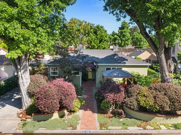 215 Helen Ave, Modesto, CA 95354