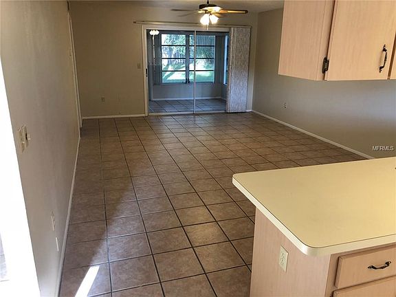 5th image of 2928 Bancroft Cir E APT D