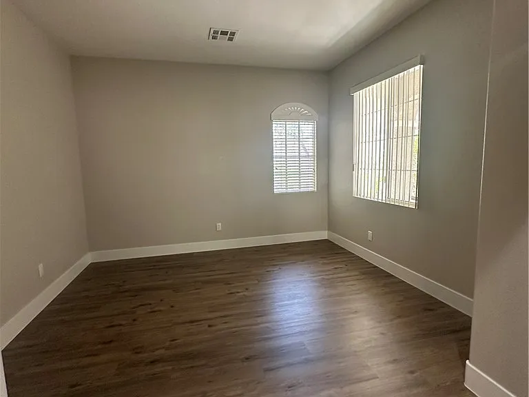 11126 Evvie Ln — Photo 7