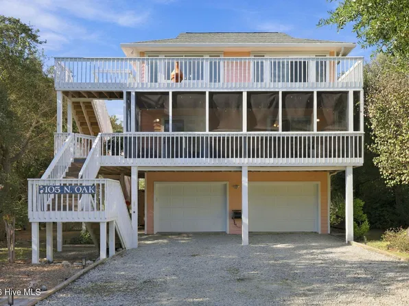 105 N Oak Drive, Surf City, NC 28445
