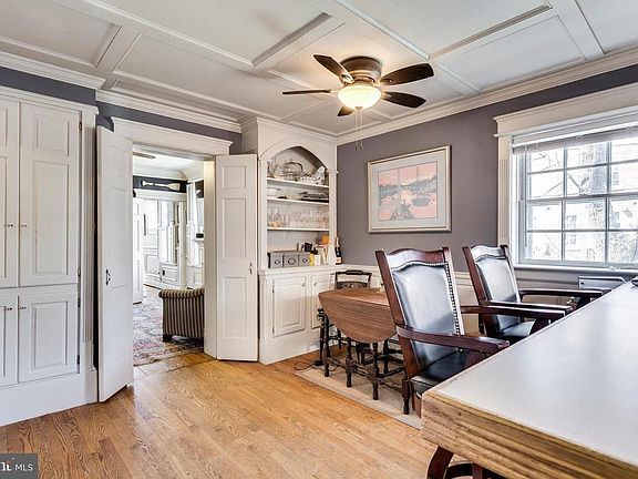 2nd image of 1223 Prince St #1