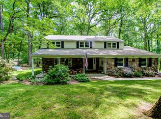 3833 Dogwood Ln, Doylestown, PA 18902