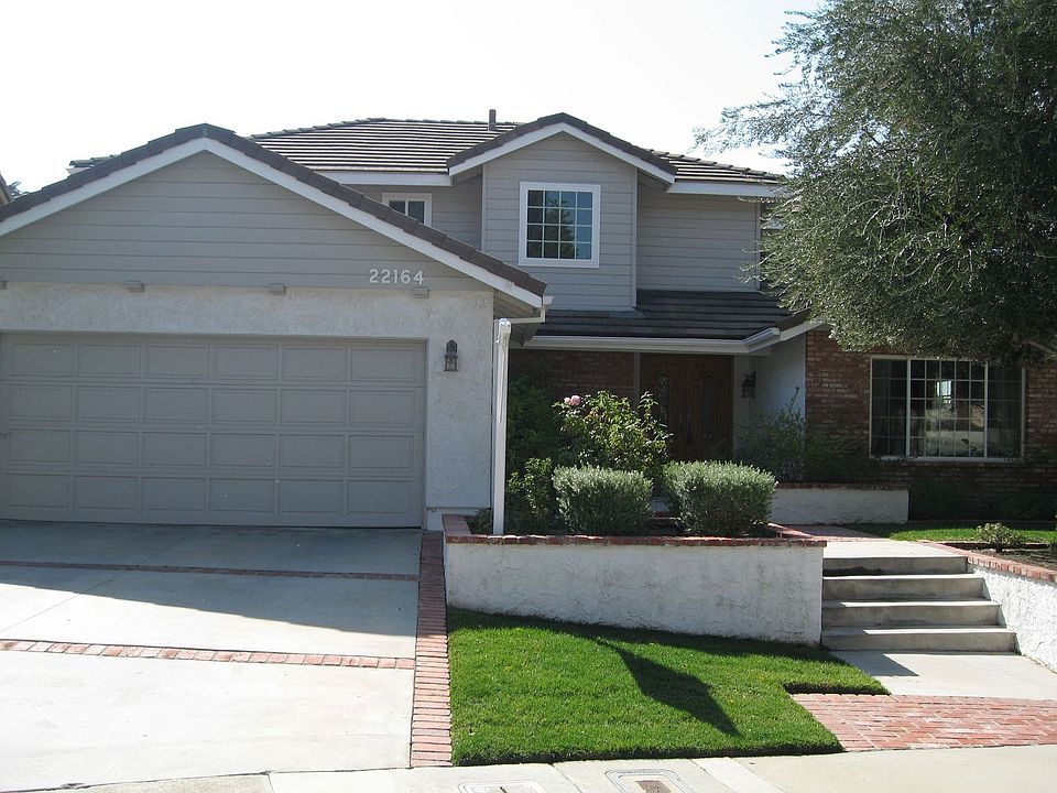1st image of 22164 Rayen St