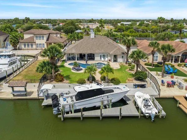 313 Porpoise, Fulton, TX 78358