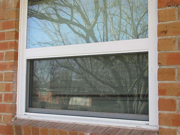 3rd image of 2720 Byrne Pl