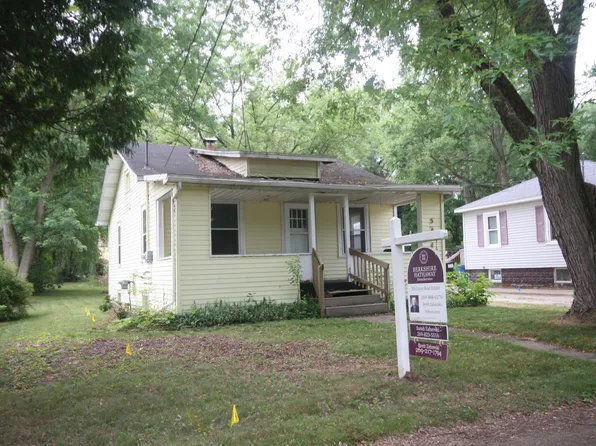 5304 Keyes Dr, Kalamazoo, MI 49004