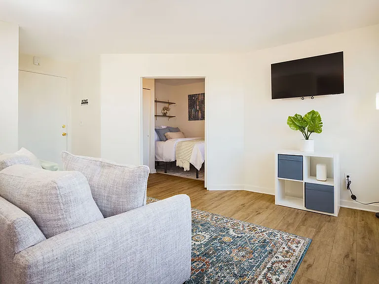 living area with smart TV