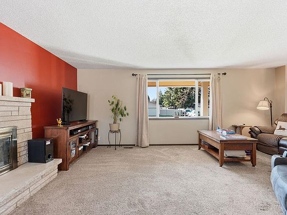 4th image of 12317 E Skyview Ave