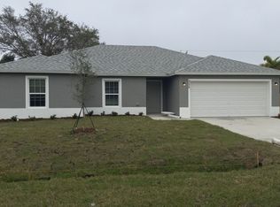 225 SW Grove Ave, Pt Saint Lucie, FL 34983