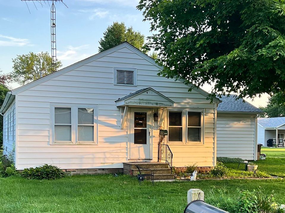2nd image of 401 E Isaac St