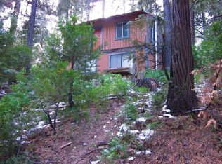 25265 Forest Lake Dr, Crestline, CA 92325