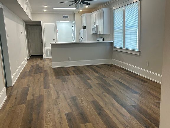 Living room 1
