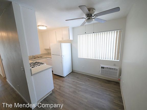 3rd image of 3659 Lemona Ave APT 2