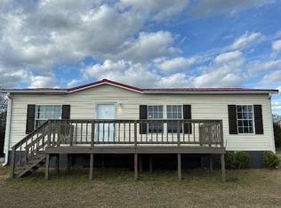 1455 Exchange Rd, Wildersville, TN 38388