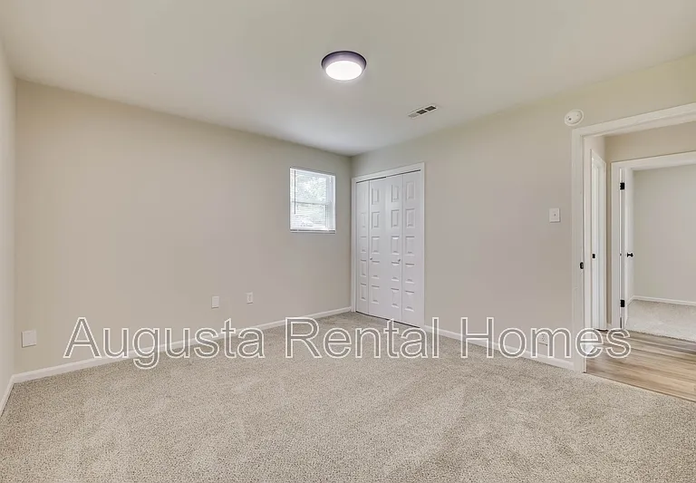 3413 Charing Cross Ct — Photo 23