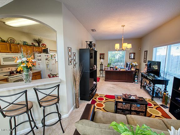 3rd image of 3518 Pebble Stone Ct