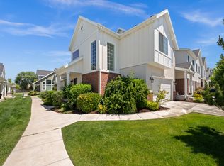 771 E Newfield Dr, Sandy, UT 84094