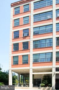 2429 Locust St APT 411, Philadelphia, PA, 19103