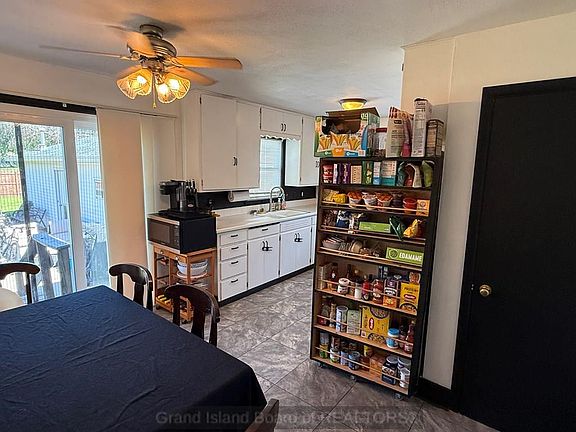 5th image of 1323 Park Ave
