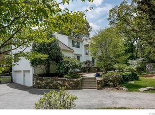 60 Cat Rock Rd, Cos Cob, CT 06807