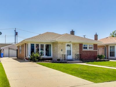 7665 W Victoria St, Chicago, IL, 60631