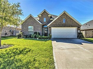 7506 River Pass Dr, Pearland, TX 77581