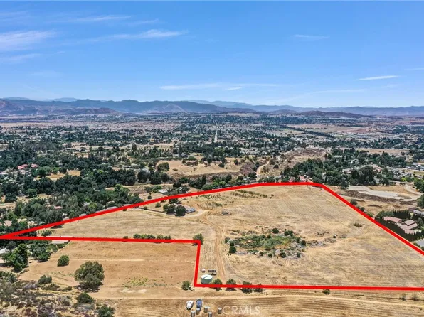 9300 Oak Glen Rd, Cherry Valley, CA 92223