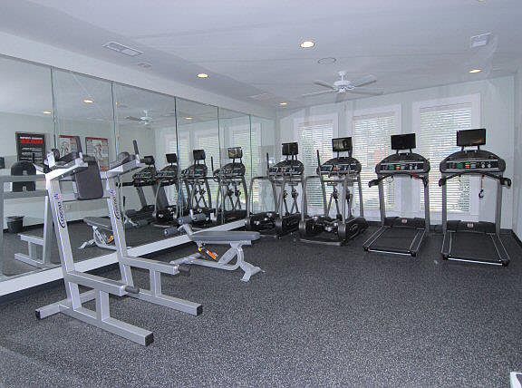 4th image of 133 Wildwood Rd APT 136