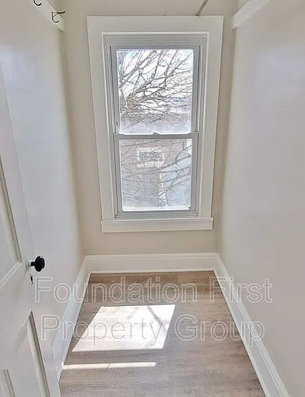 20 W Jackson St — Photo 29