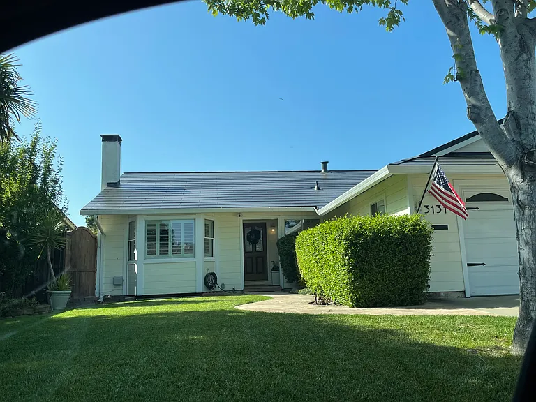 Tesla solar roof